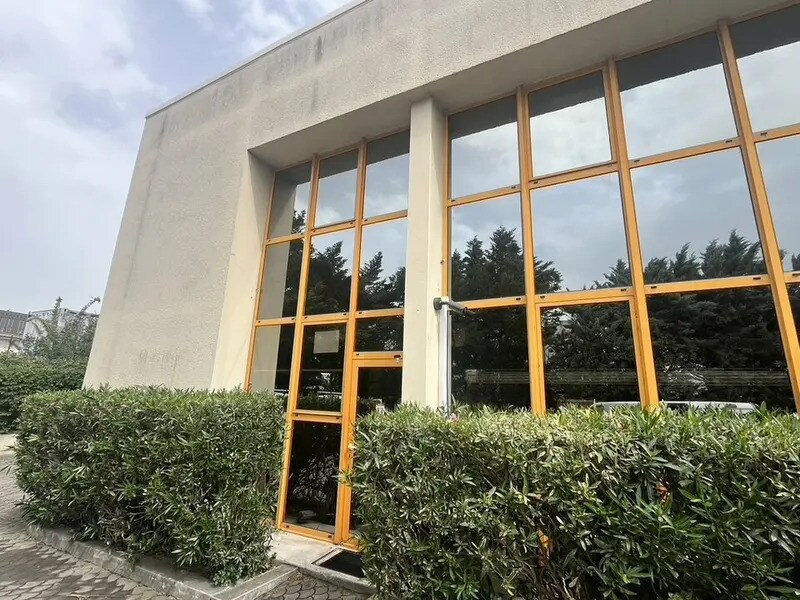 1140 Rue André Ampère, Aix-en-Provence for sale Building Photo- Image 1 of 15