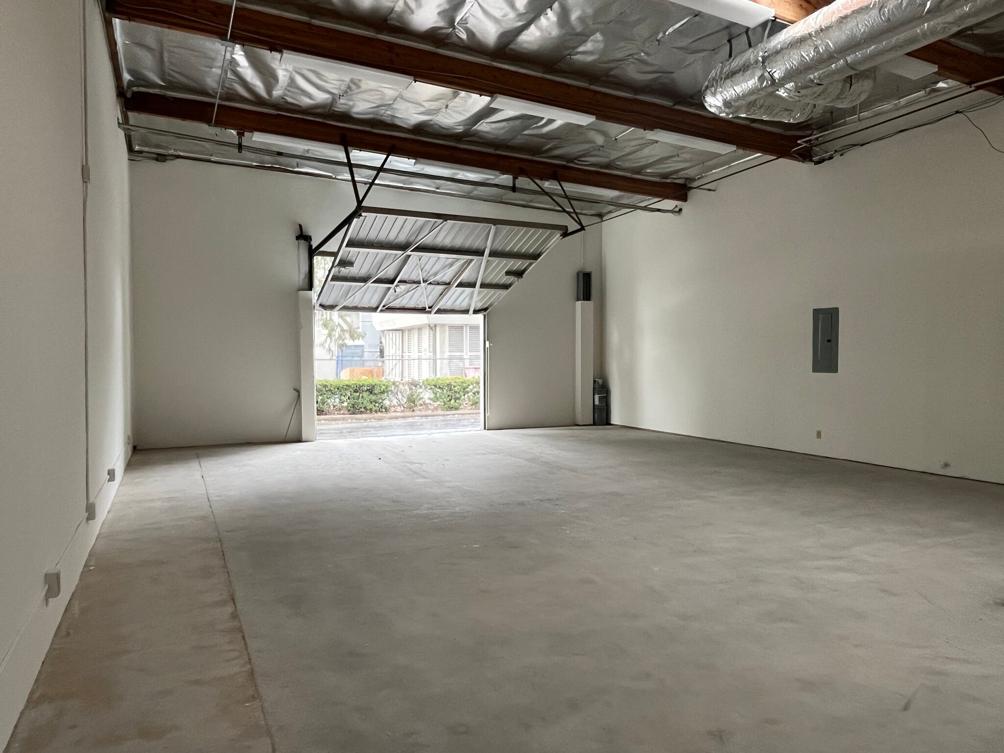 2220 Eastridge Ave, Riverside, CA à louer Photo intérieure- Image 1 de 3