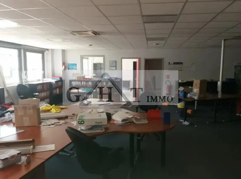 Industriel dans Montgeron à vendre - Photo intérieure - Image 2 de 5