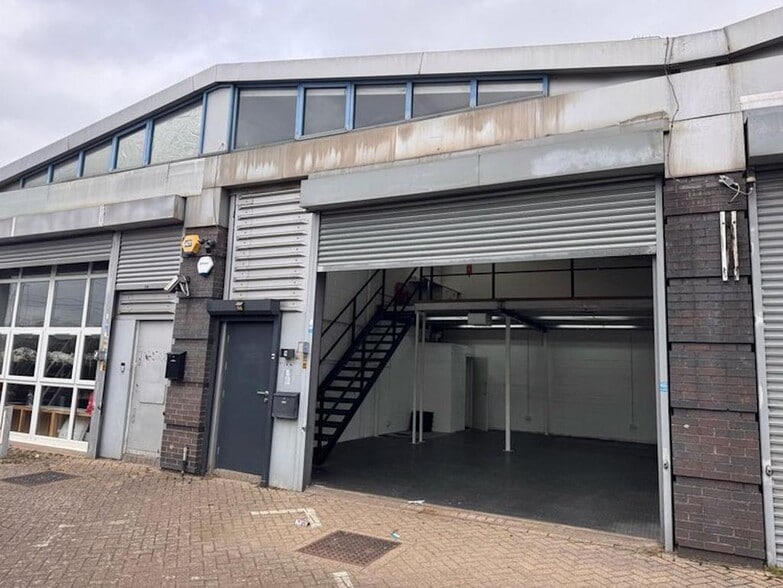 Scrubs Ln, London for lease - Building Photo - Image 3 of 20