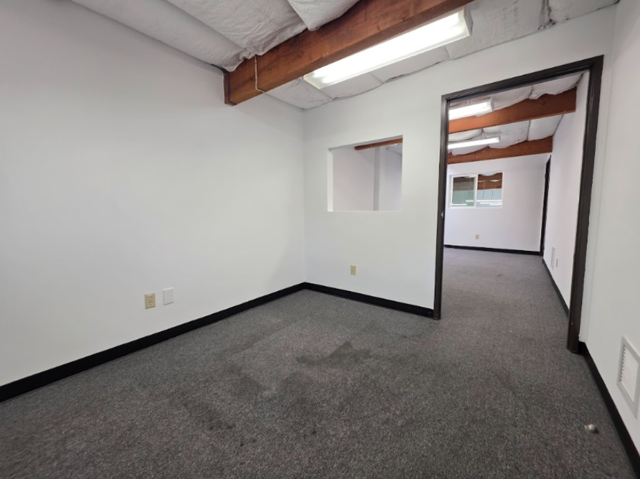 2596 Bay Rd, Redwood City, CA for lease Interior Photo- Image 1 of 4