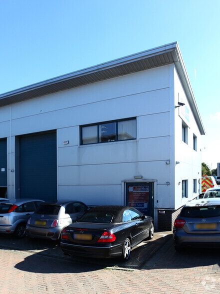 1-6 Orbital Park, Sevington à vendre - Photo du bâtiment - Image 2 de 11