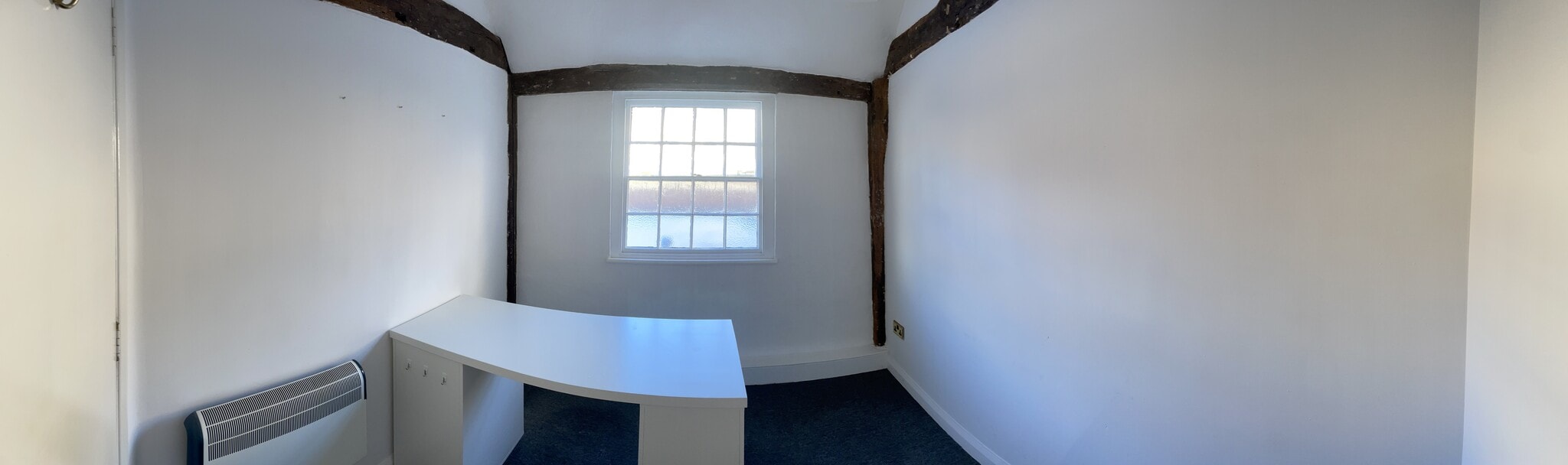 9 Bank St, Braintree à louer Photo intérieure- Image 1 de 1