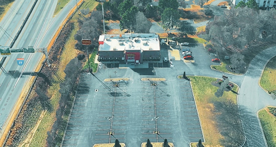 120 Gallery Center Dr, Mooresville, NC for sale - Building Photo - Image 2 of 4
