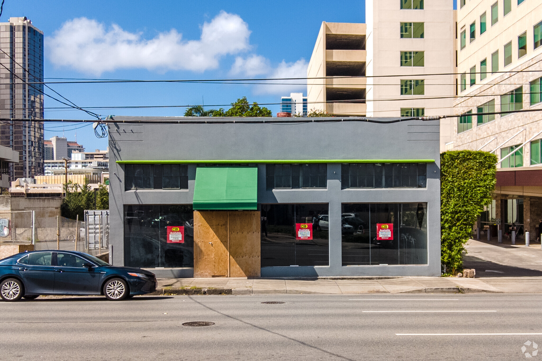 1421 S Beretania St, Honolulu, HI à vendre Photo du bâtiment- Image 1 de 1