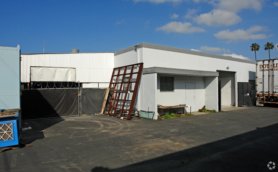 845 W 16th St, Newport Beach, CA for sale - Building Photo - Image 3 of 3