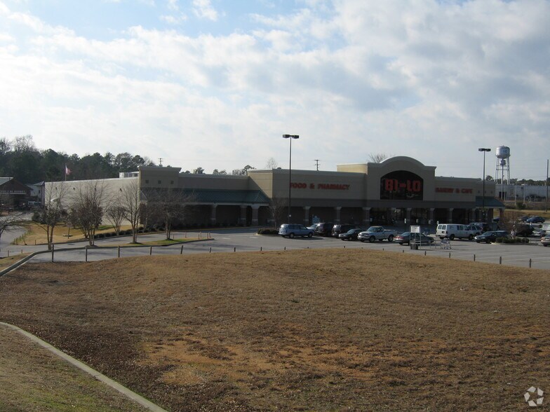 6021 Saint Andrews Rd, Columbia, SC for lease - Building Photo - Image 2 of 6