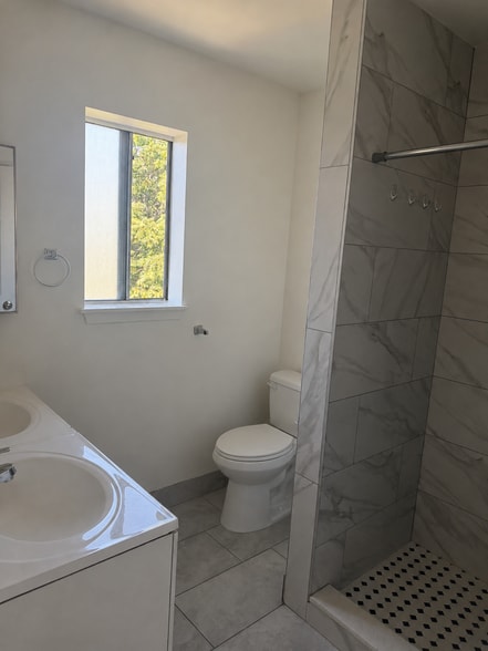 620 N Mar Vista Ave, Pasadena, CA for sale - Building Photo - Image 3 of 15
