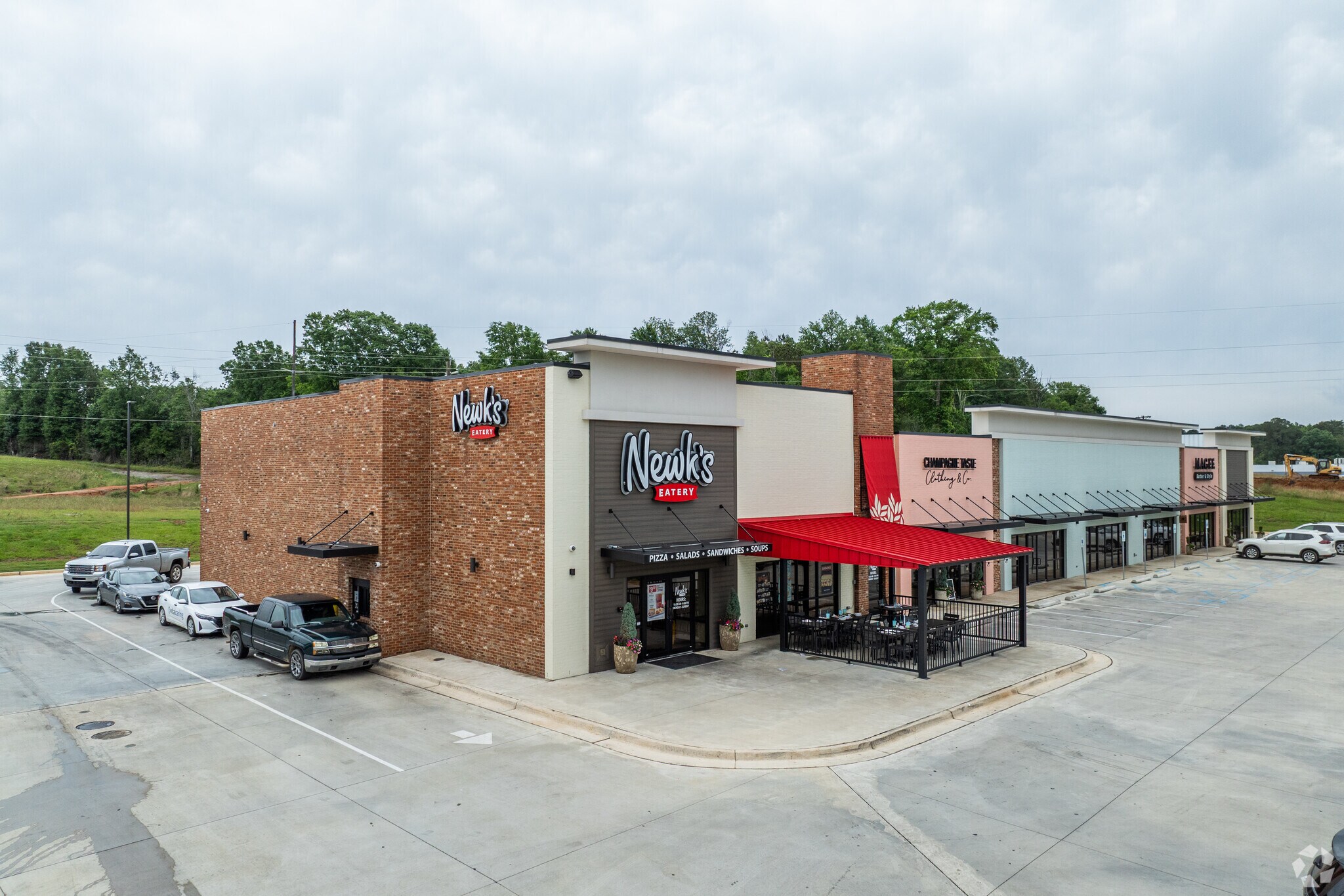 1740 Simpson Highway 49, Magee, MS à louer Photo principale- Image 1 de 5