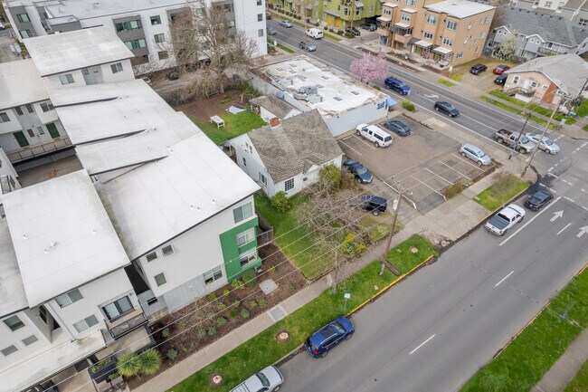 More details for 1828 Hilyard St, Eugene, OR - Land for Sale