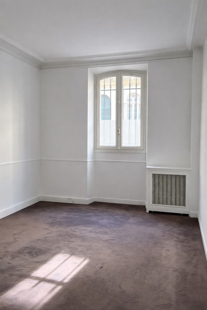 17 Rue De Calais, Paris for lease Interior Photo- Image 1 of 7