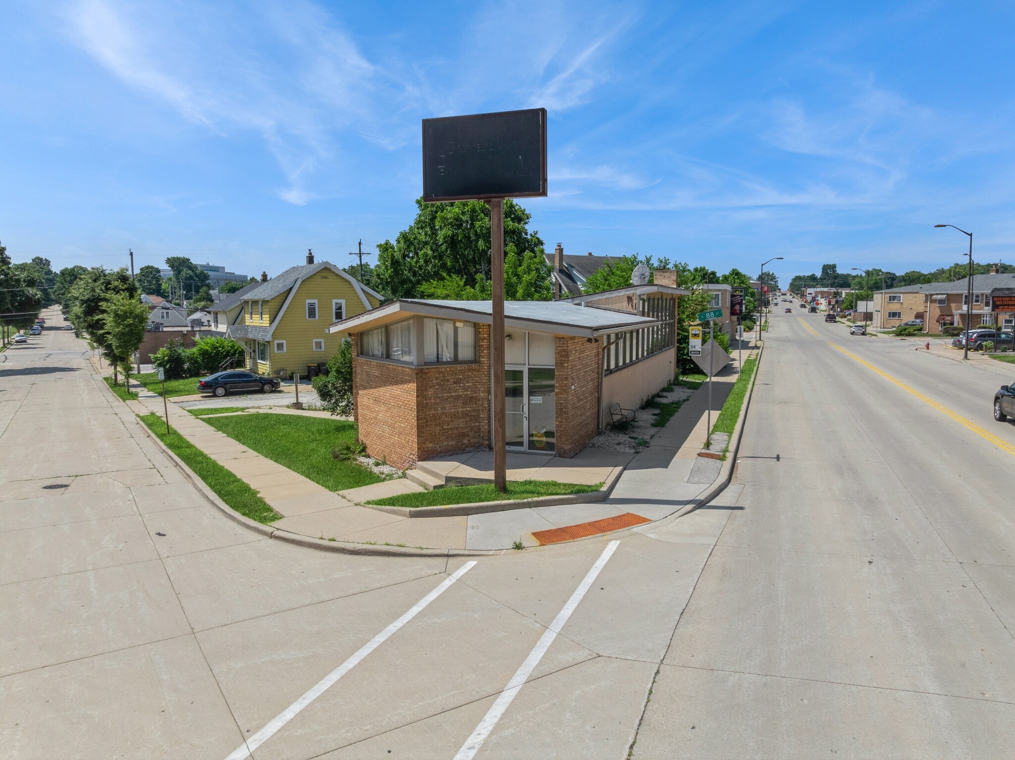 8801 W National Ave, West Allis, WI for sale Building Photo- Image 1 of 11
