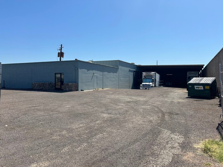 4239 N 40th Ave, Phoenix, AZ for lease - Building Photo - Image 2 of 60