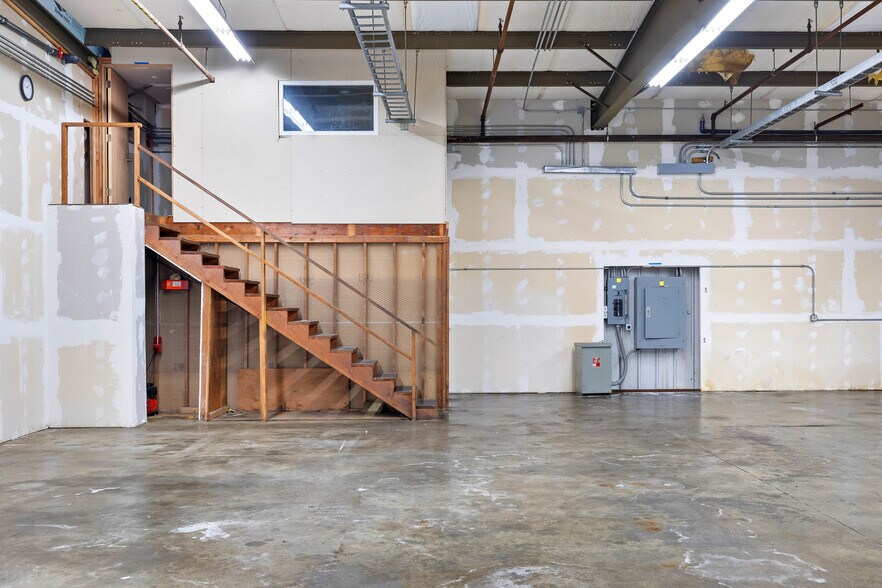 37 Tower Blvd, Elma, WA à louer - Photo intérieure - Image 3 de 10