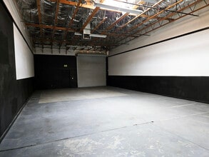 77750 Country Club Dr, Palm Desert, CA for lease Interior Photo- Image 2 of 4