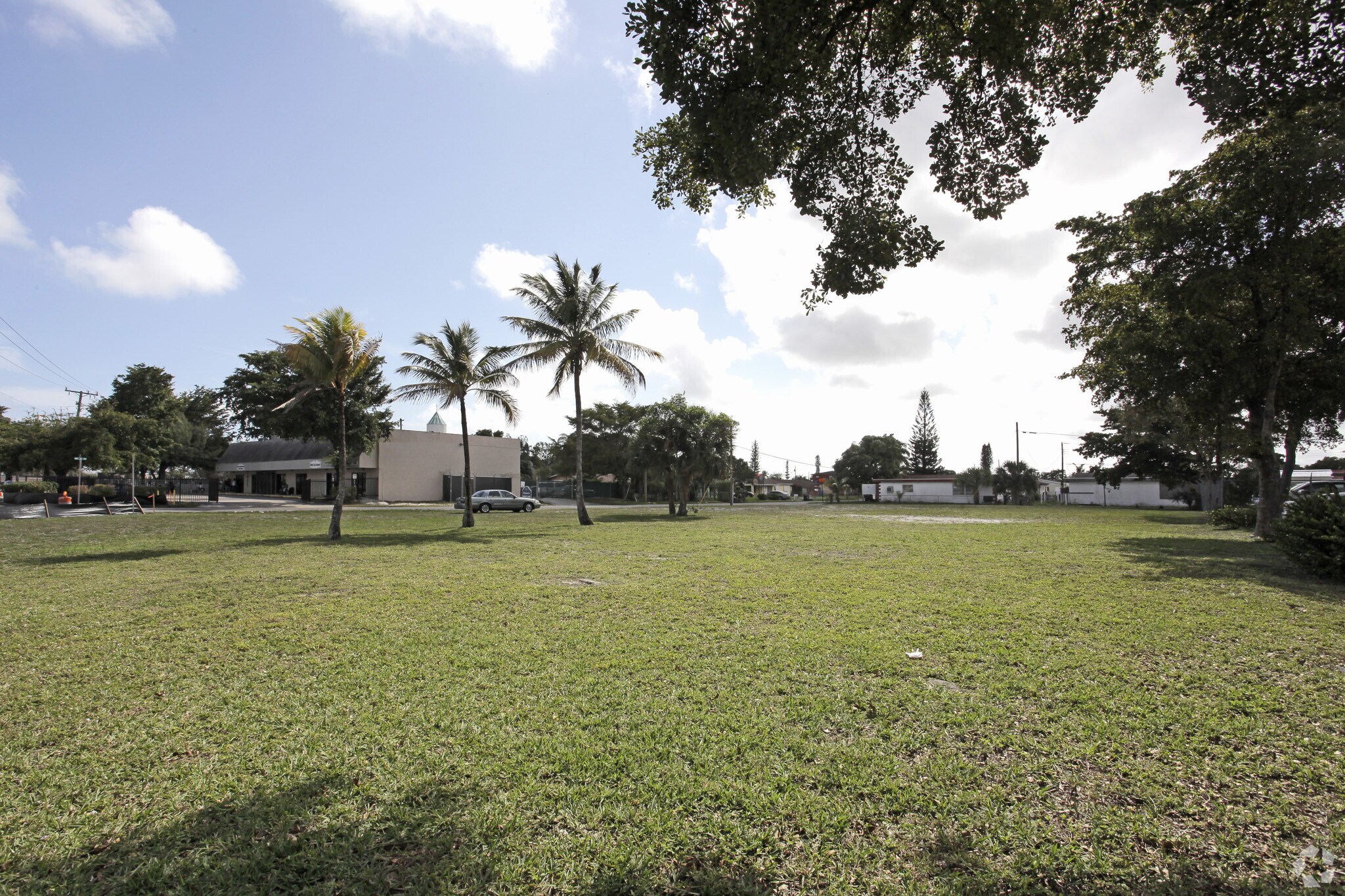 2400 Hammondville Rd, Pompano Beach, FL à vendre Autre- Image 1 de 1