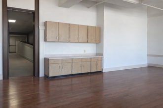 151 Main St, Wadsworth, OH à louer Photo intérieure- Image 1 de 5