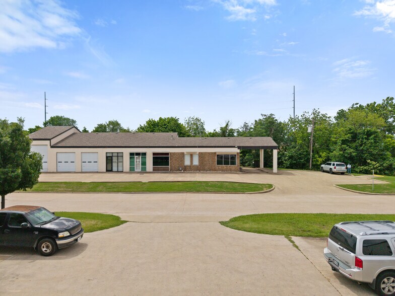 310 Gautney St, Garland, TX à vendre - Photo du bâtiment - Image 2 de 32