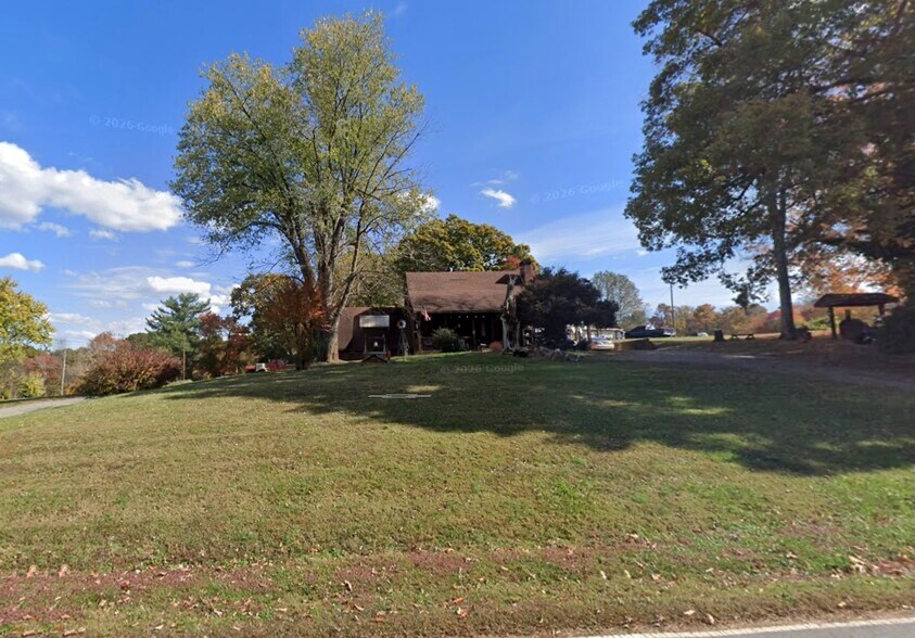 6885 Doral Dr, Tobaccoville, NC à vendre - Photo du bâtiment - Image 3 de 4