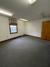 934 W Kitty Hawk Rd, Kitty Hawk, NC for lease Building Photo- Image 2 of 2