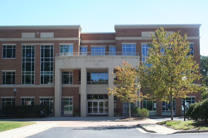 55 Vilcom Center Dr, Chapel Hill, NC for lease - Building Photo - Image 1 of 1
