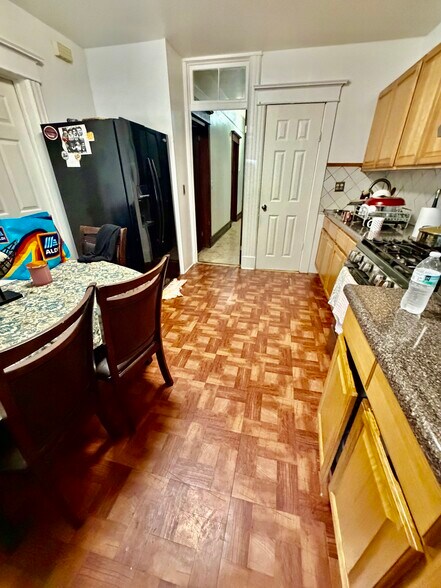 58 Caroline Ave, Yonkers, NY à vendre - Photo du bâtiment - Image 2 de 9