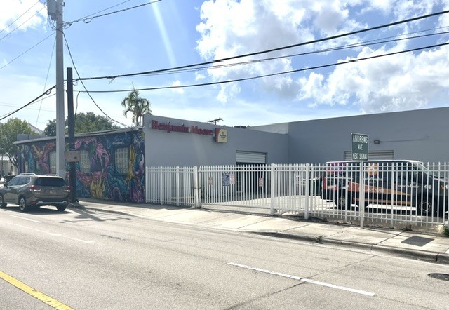 1207 SW 1st Ave, Fort Lauderdale, FL for lease - Building Photo - Image 3 of 14