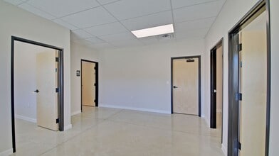 720 S Bell Blvd, Cedar Park, TX for lease Interior Photo- Image 1 of 4