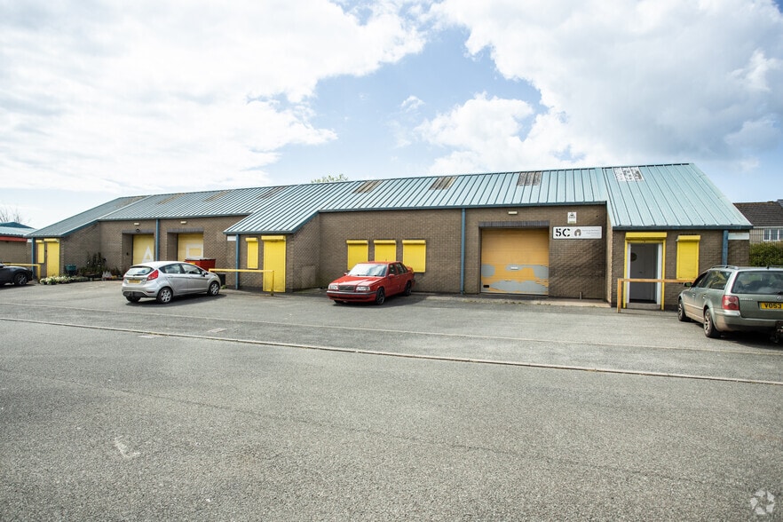 Frizington Rd, Frizington à louer - Photo du bâtiment - Image 2 de 4