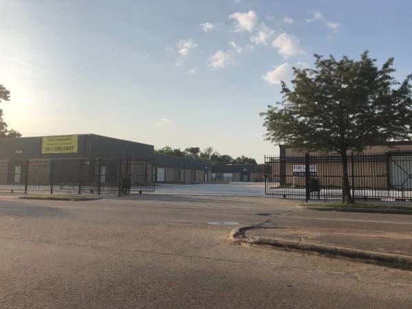 923-927 Crosstimbers St, Houston, TX à louer - Autre - Image 1 de 8