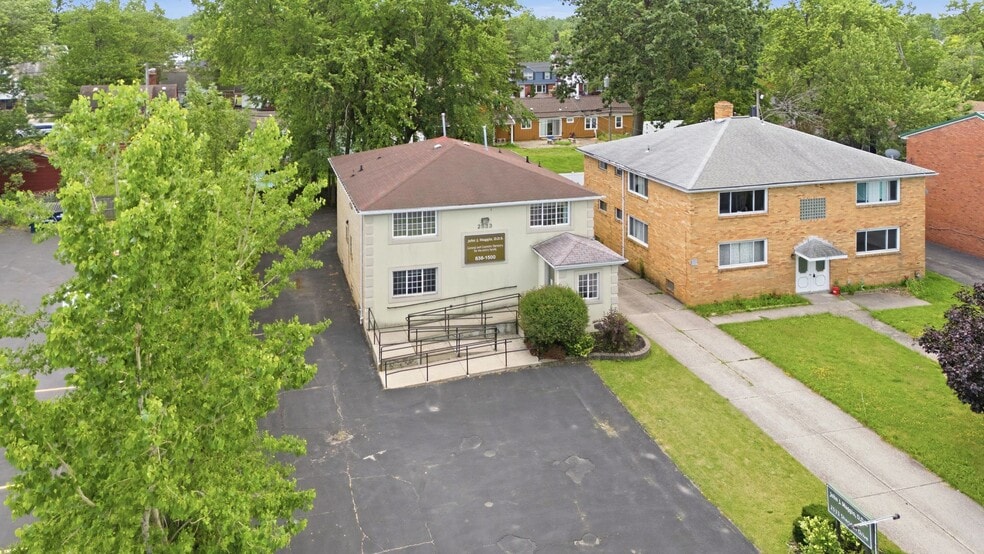 2533 Sheridan Dr, Tonawanda, NY for sale - Building Photo - Image 2 of 30
