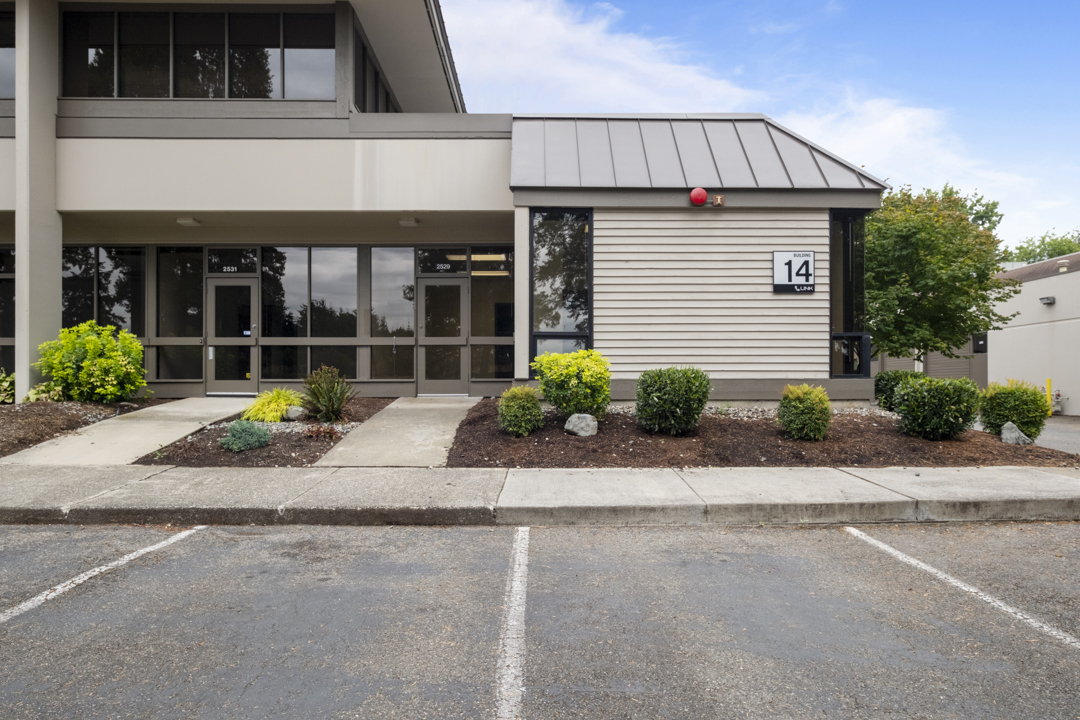 4002-4014 148th Ave NE, Redmond, WA for lease Building Photo- Image 1 of 12