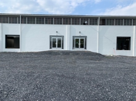 8281 Pa Route 873, Slatington, PA for lease - Primary Photo - Image 1 of 2