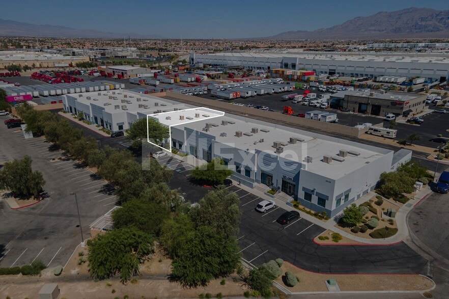 4535 Statz St, North Las Vegas, NV for lease - Building Photo - Image 3 of 5