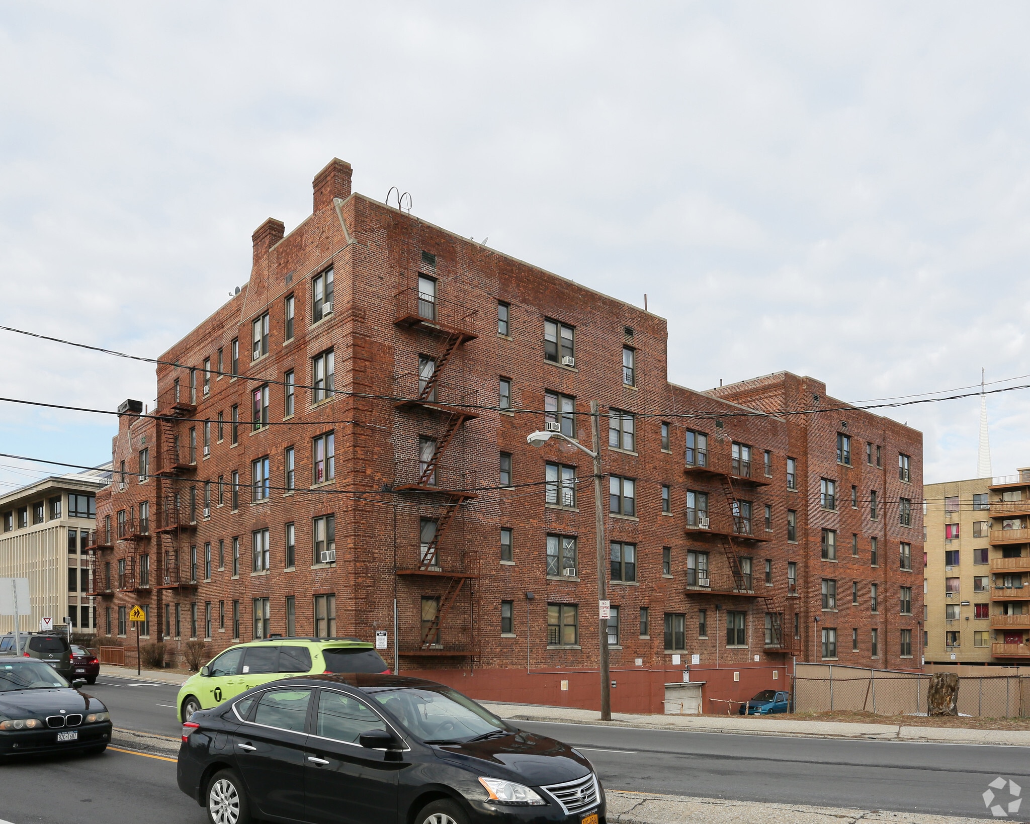 10 Washington St, Hempstead, NY for sale Primary Photo- Image 1 of 5