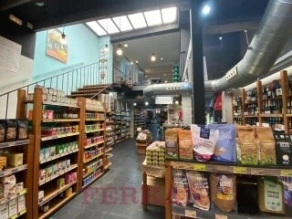Plus de détails pour Commerce de détail à vendre