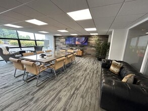 3 Bush Park, Plymouth à louer Photo intérieure- Image 2 de 10