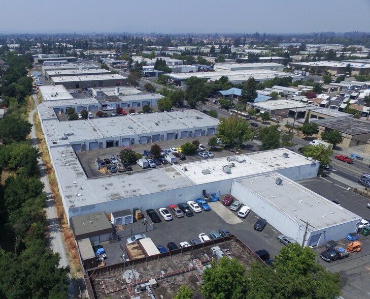 840-880 Piner Rd, Santa Rosa, CA à louer - Aérien - Image 3 de 3
