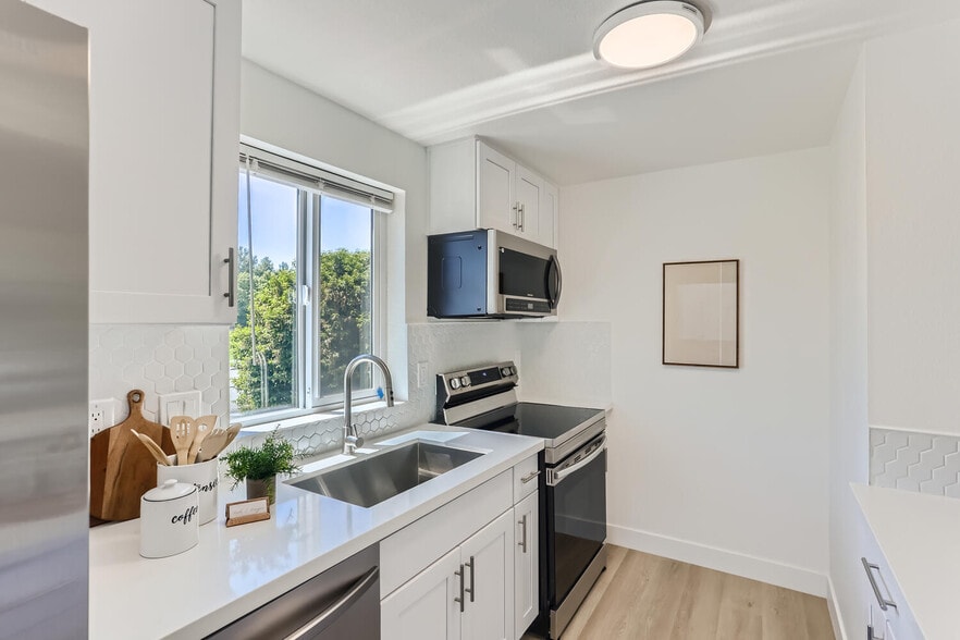 524-602 Terrace St, Monroe, WA for sale - Interior Photo - Image 3 of 10