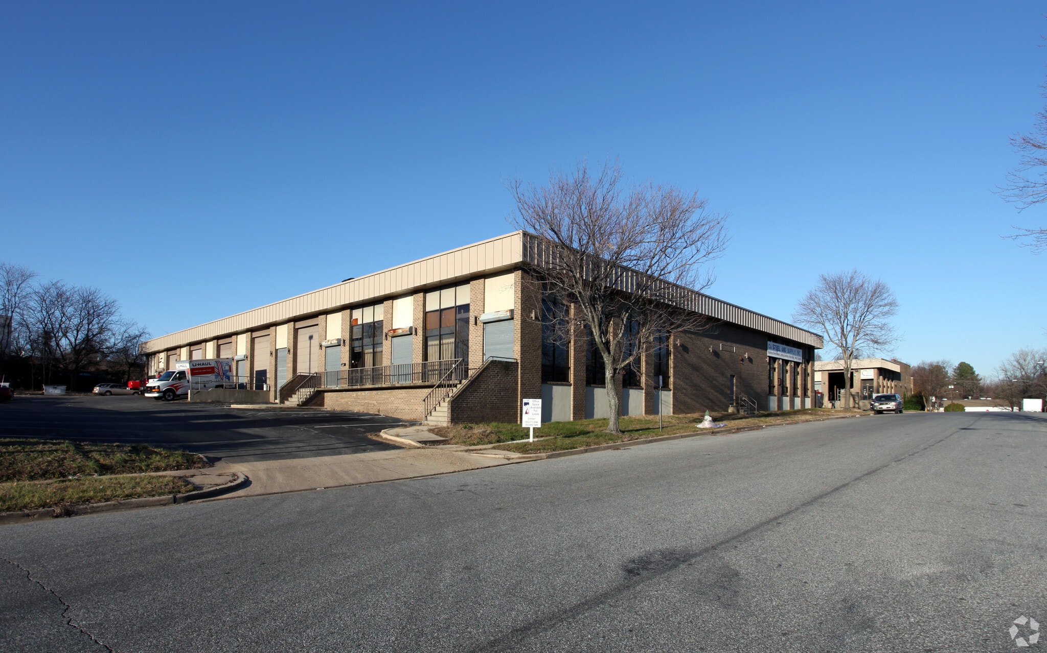 8000-8032 Fernham Ln, Forestville, MD for lease Primary Photo- Image 1 of 38