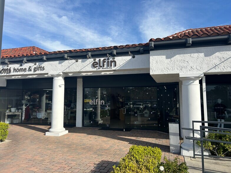 2900 Townsgate Rd, Westlake Village, CA à louer - Photo du bâtiment - Image 2 de 7