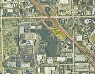 Plus de détails pour 5526 Glenwood Hills Pky SE, Grand Rapids, MI - Terrain à vendre