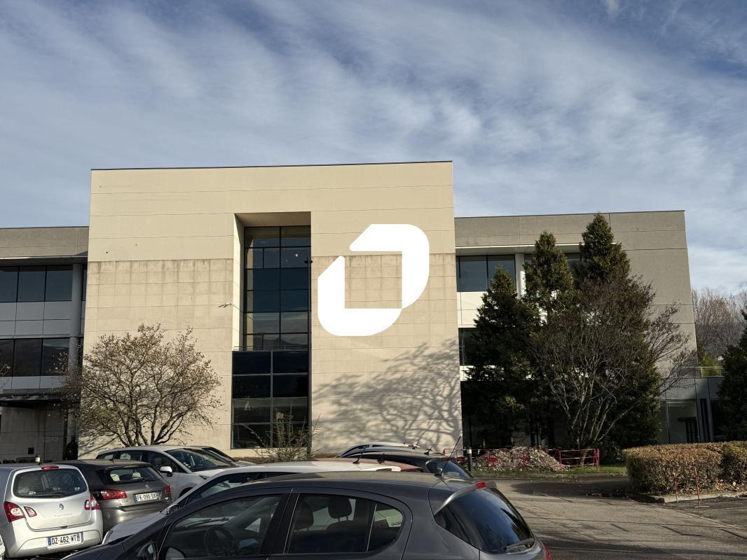 3 Avenue Raymond Chanas, Eybens for lease Building Photo- Image 1 of 16
