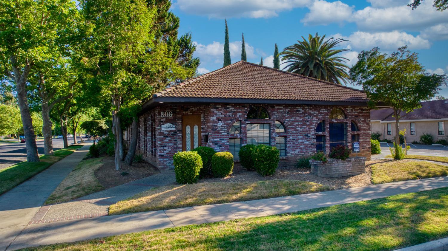 2127 O St, Merced, CA for sale Primary Photo- Image 1 of 22
