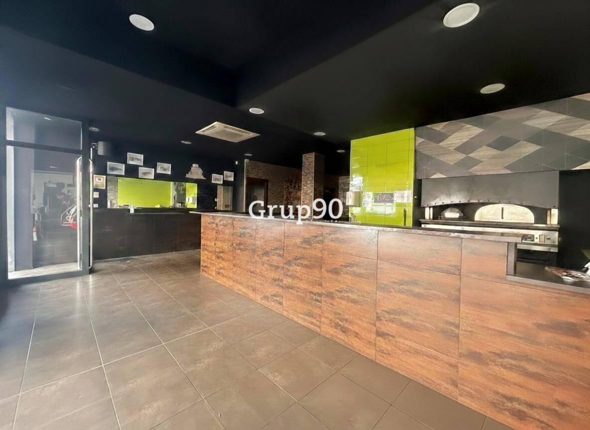 Lleida, LER 25001 - Unit - - - Interior Photo - Image 2 of 13