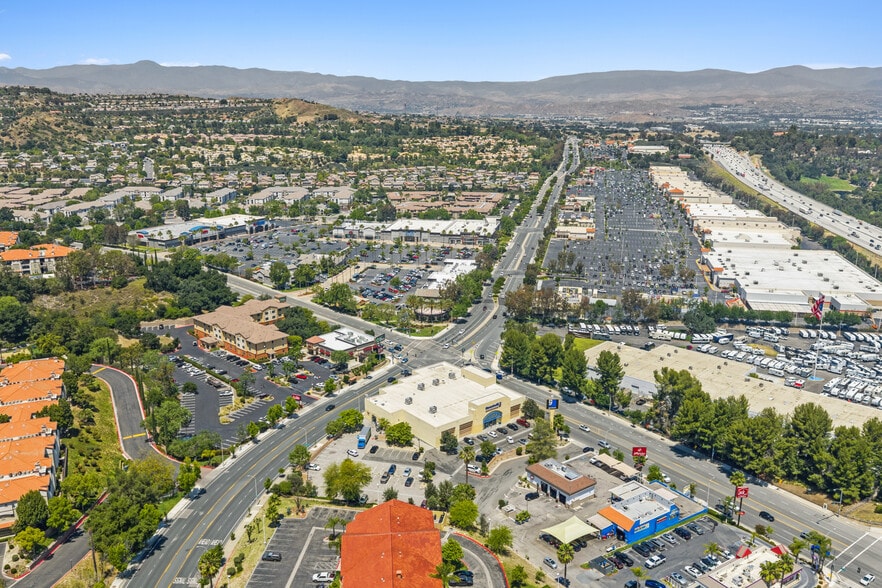 24840 Pico Canyon Rd, Santa Clarita, CA for sale - Building Photo - Image 2 of 6
