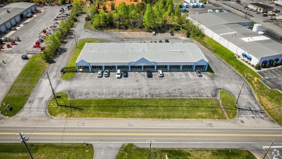 2016-1-8 Highway 75, Blountville, TN for lease - Building Photo - Image 2 of 18