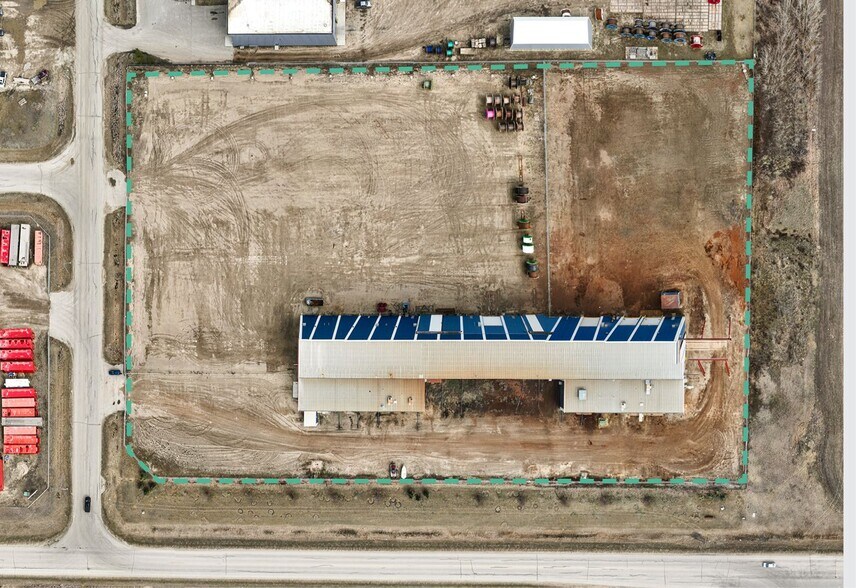 9101 150 Av, Grande Prairie, AB à vendre - Photo du bâtiment - Image 3 de 3