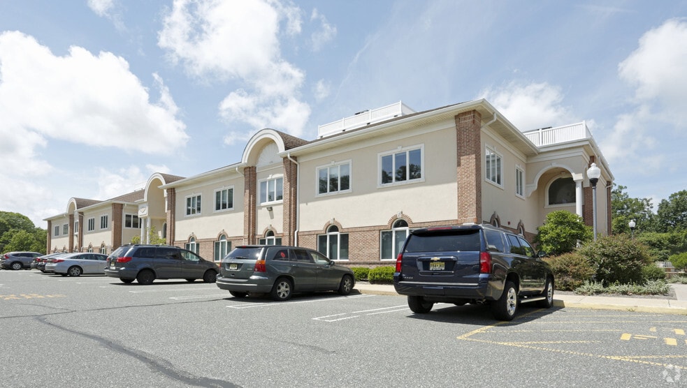 3350 State Route 138, Wall, NJ for lease - Building Photo - Image 3 of 8