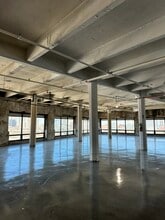 329 W 18th St, Chicago, IL for lease Interior Photo- Image 2 of 4